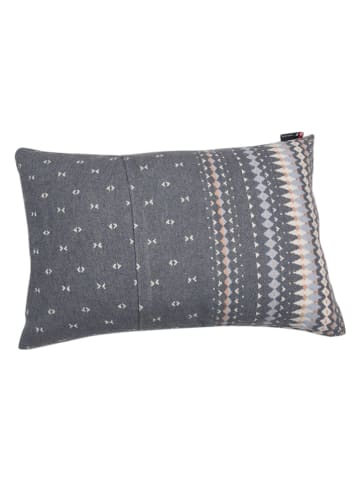 David Fussenegger Poszewka w kolorze szarym na poduszkę