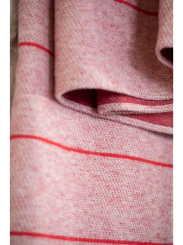 David Fussenegger Koc flanelowy "Luca - Structure" w kolorze jasnoróżowo-czerwonym