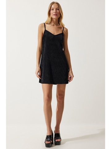 Happiness Istanbul Sukienka w kolorze czarnym