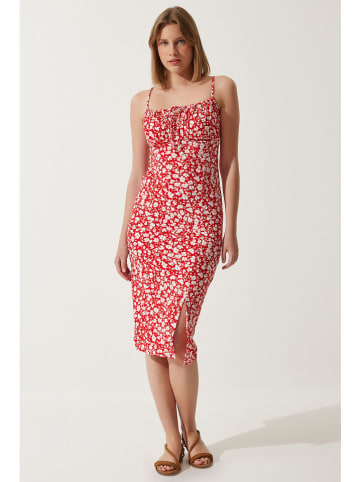 Happiness Istanbul Sukienka w kolorze czerwono-białym