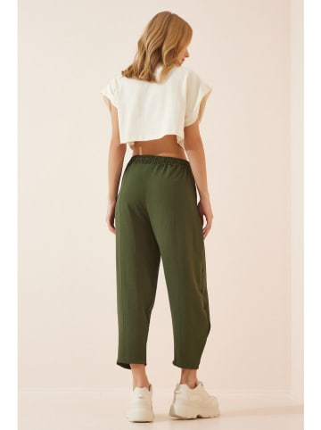 Happiness Istanbul Spodnie w kolorze khaki