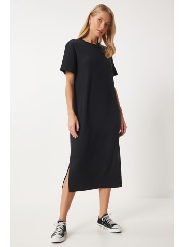Happiness Istanbul Kleid in Schwarz