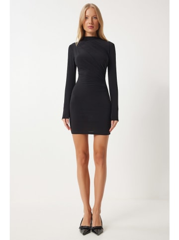 Happiness Istanbul Kleid in Schwarz