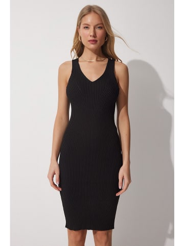 Happiness Istanbul Kleid in Schwarz