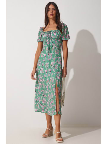 Happiness Istanbul Sukienka w kolorze zielonym