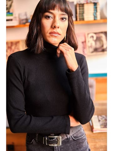 Olalook Pullover in Schwarz