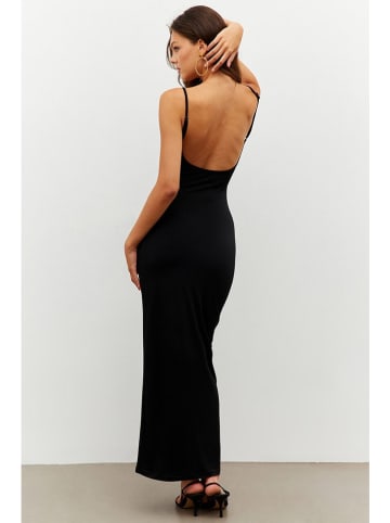 Cool and sexy Sukienka w kolorze czarnym