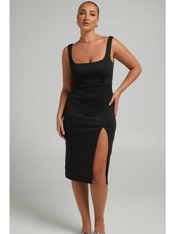 trendyol Kleid in Schwarz