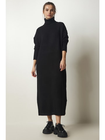 Happiness Istanbul Sukienka w kolorze czarnym