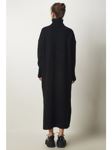 Happiness Istanbul Strickkleid in Schwarz
