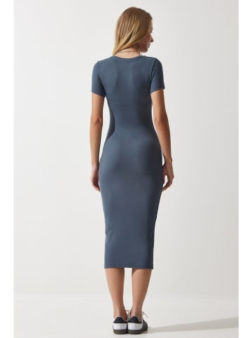 Happiness Istanbul Sukienka w kolorze granatowym