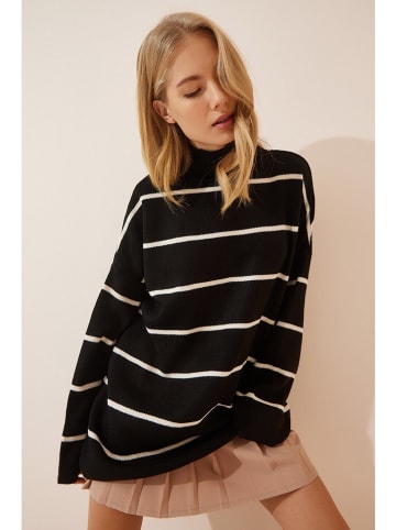 Happiness Istanbul Pullover in Schwarz