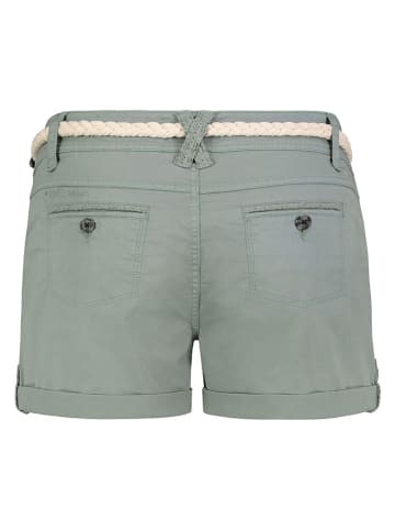 Eight2Nine Shorts in Hellgrün