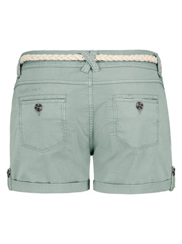 Eight2Nine Shorts in Mint