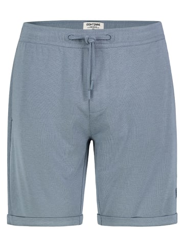 Eight2Nine Shorts in Blau