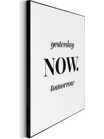 Orangewallz Ingelijste kunstdruk "Now"