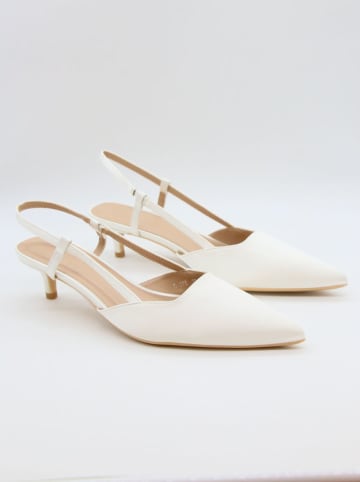 Bellucci Pumps met bandje wit