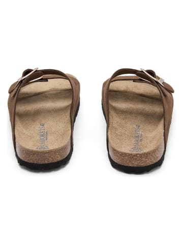 SABOKETS Skórzane klapki w kolorze brązowym