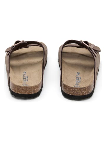 SABOKETS Klapki w kolorze brązowym