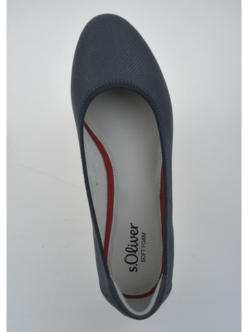 s.Oliver Keilpumps in Dunkelblau