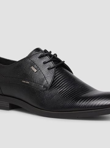 s.Oliver Trzewiki w kolorze czarnym