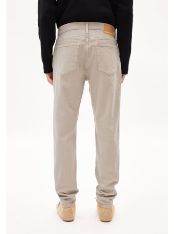 armedangels Jeans "Aarjo Tarpa" - Tapered fit - in Beige