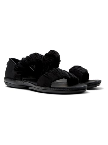 Camper Sandalen "Right Nina" zwart