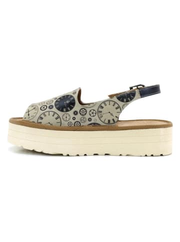 Calceo Sandały w kolorze beżowym