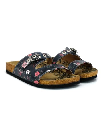 Calceo Klapki w kolorze granatowym