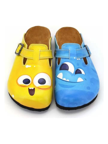 Calceo Clogs in Gelb/ Blau