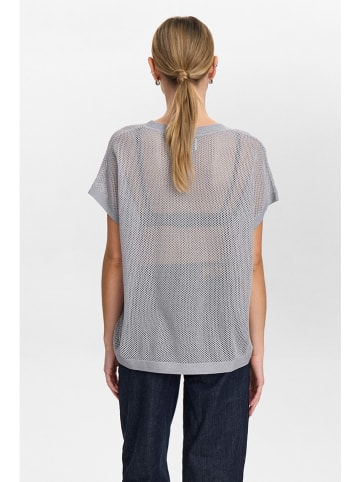 NÜMPH Gebreid shirt zilverkleurig