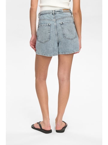 NÜMPH Spijkershort "Nubrooklyn" lichtblauw