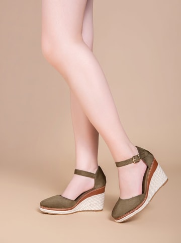 Foreverfolie Keilsandaletten in Khaki