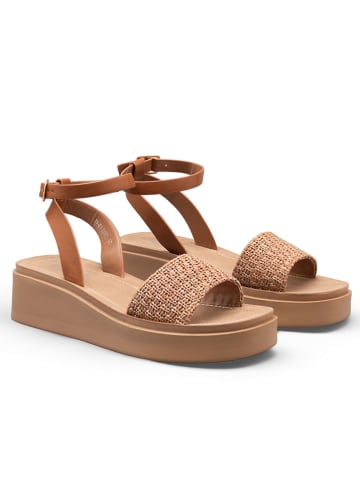 C'M Keilsandaletten in Hellbraun