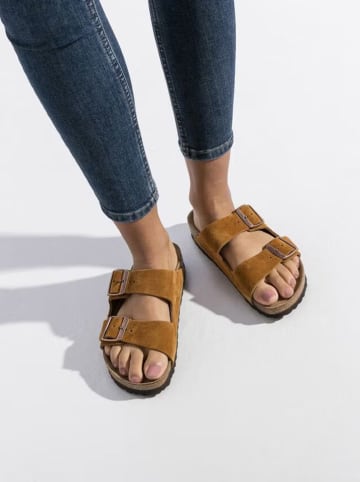 Birkenstock Leder-Pantoletten "Arizona" in Hellbraun