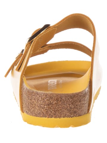 Birkenstock Leder-Pantoletten in Gelb