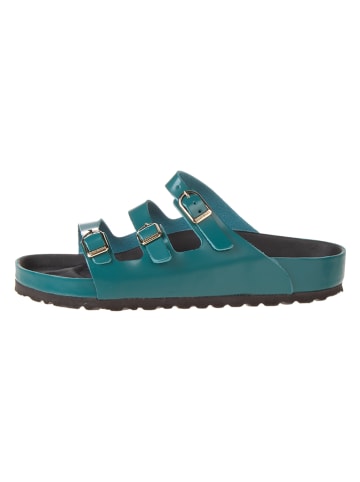 Birkenstock Skórzane klapki w kolorze turkusowym