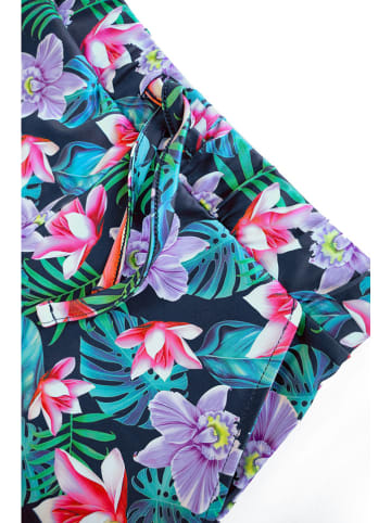 B.Nosy Shorts in Bunt