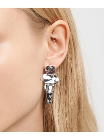 Liebeskind Verzilverde oorstekers