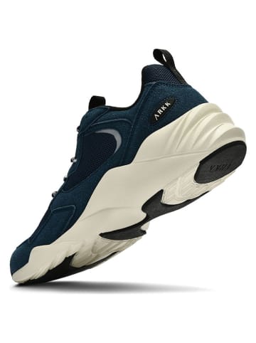 ARKK Copenhagen Sneakersy "Kanetyk" w kolorze granatowym