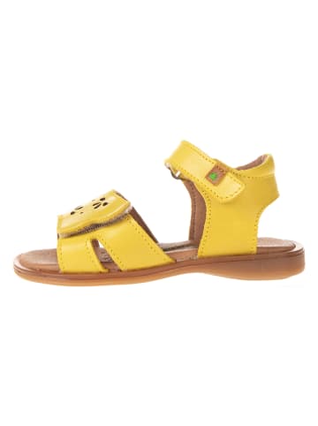 El Naturalista Leren sandalen geel