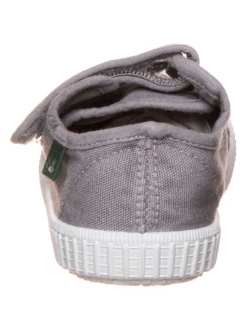 El Naturalista Sneakers in Grau
