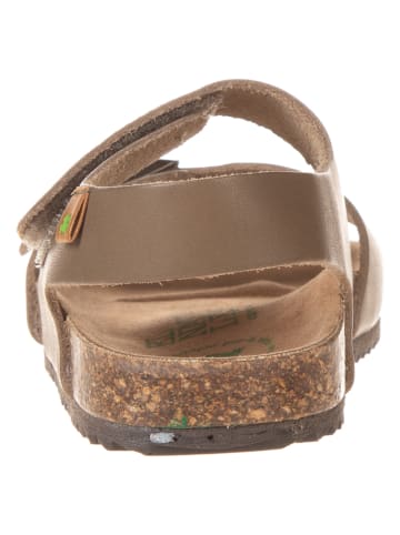 El Naturalista Leder-Sandalen in Hellbraun
