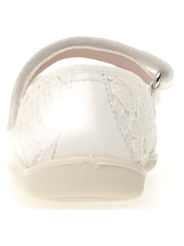 Naturino Baleriny "Claries" w kolorze białym