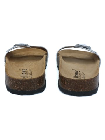 billowy Skórzane klapki w kolorze białym