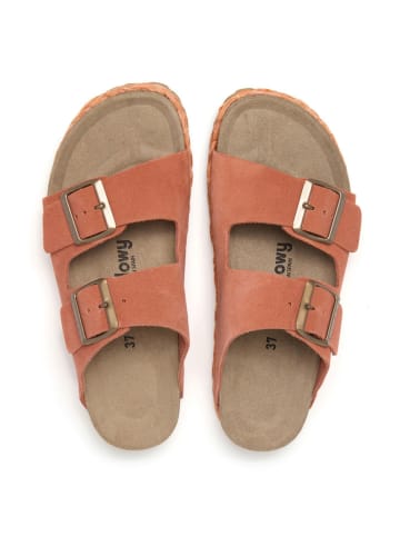 billowy Leder-Pantoletten in Rot