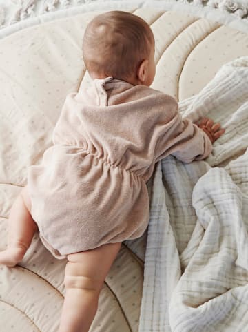 Elodie Details Koc "Northern Star" w kolorze beżowym do zabawy - Ø 120 cm