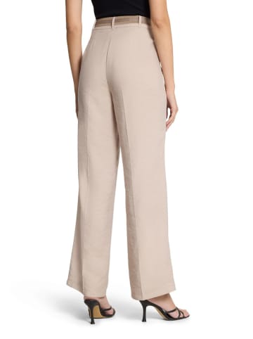 Betty Barclay Spodnie w kolorze beżowym