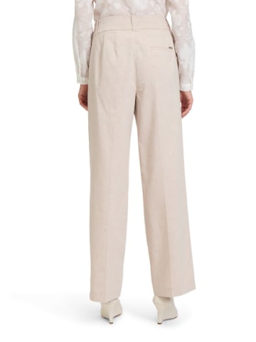 BETTY & CO Hose in Creme