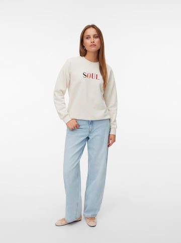 Vero Moda Sweatshirt in Creme